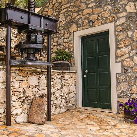 Castelli Olive Press Konuk evi Acharavi  Dış mekan fotoğraf